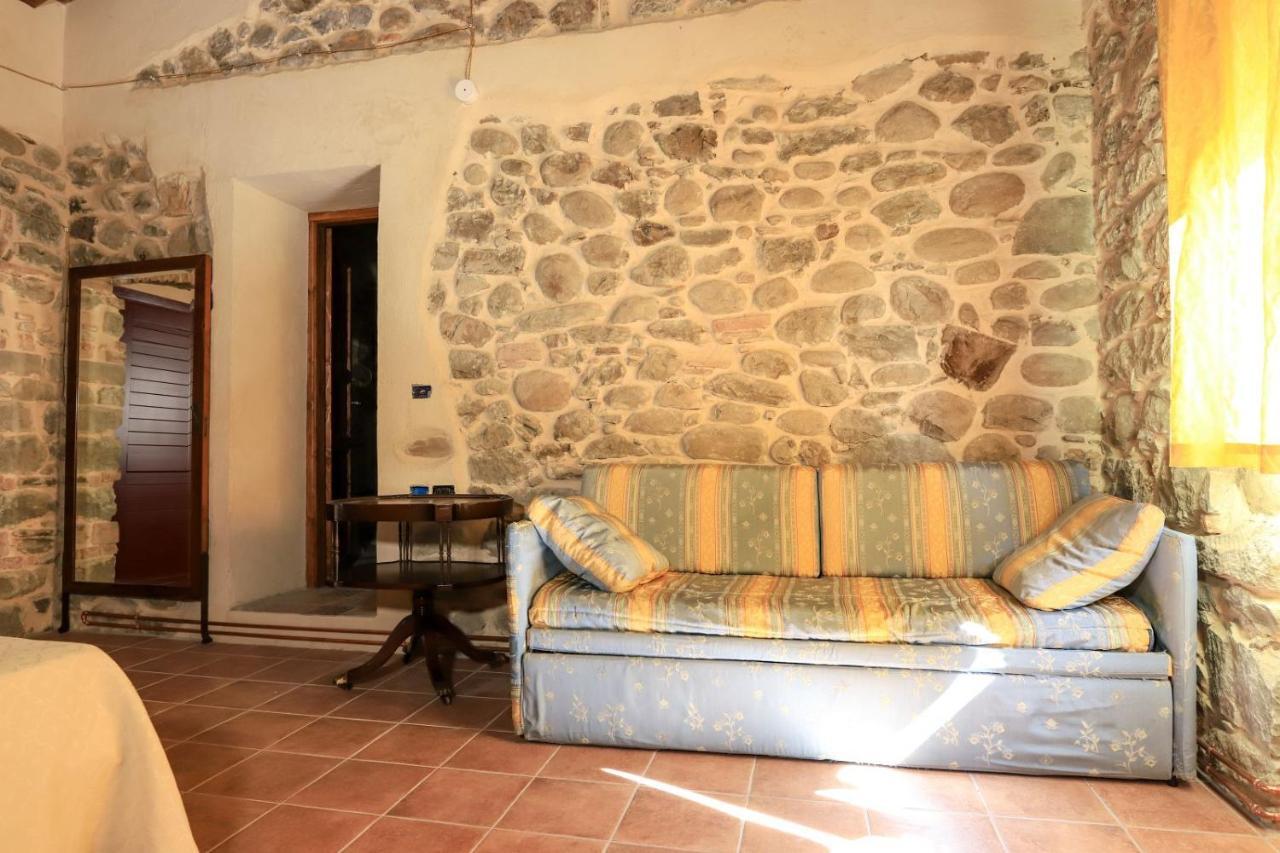 Agriturismo La Cascina Dei Chicchi Bagnone Exterior foto